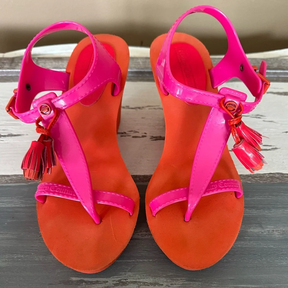 Juicy Couture Lilly Tassel‎ Wedges - Size 7 - Picture 2 of 11